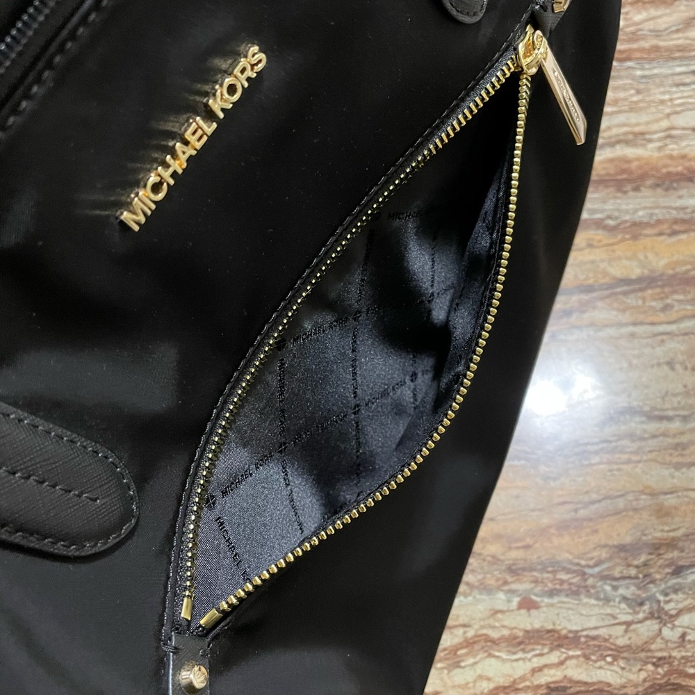 Michael Kors Large Nylon Tote - Picture 4 of 9